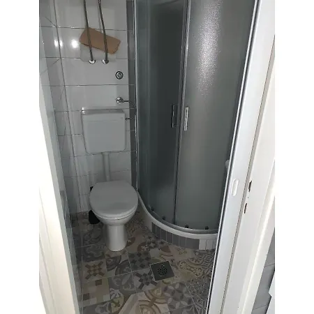 Studio Flat For 2 Apartman Makarska